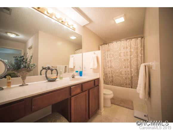 24 Caton Place - Photo 20