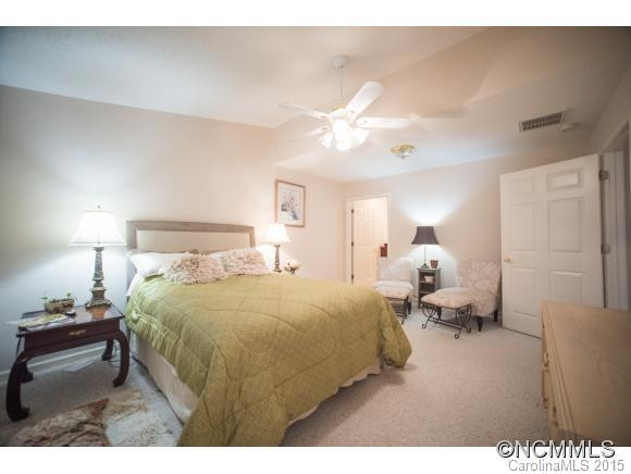 24 Caton Place - Photo 23
