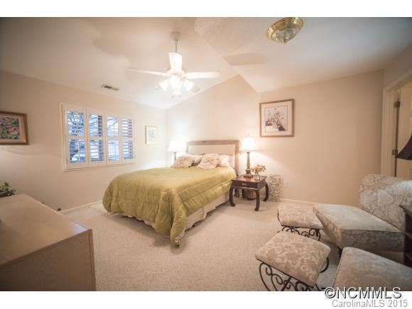 24 Caton Place - Photo 24