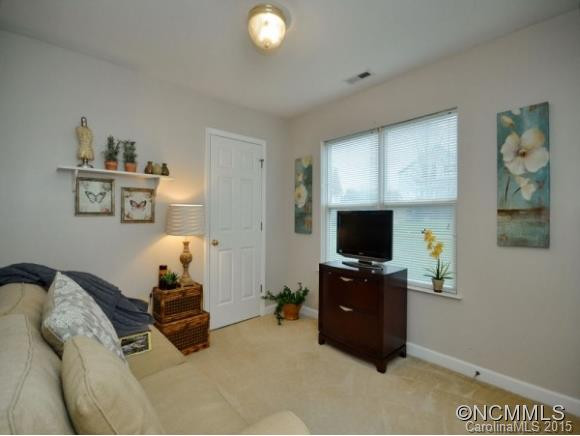 38 OLDE COVINGTON WAY - Photo 9