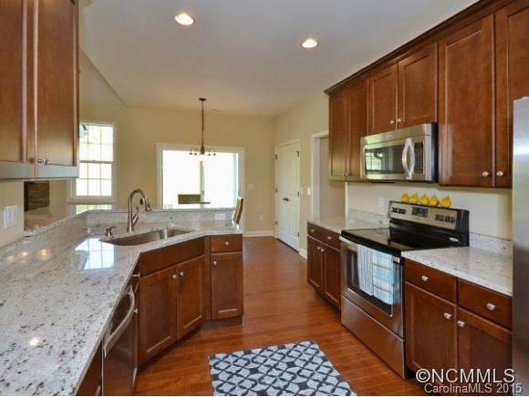 31 BLACK IRON LANE - Photo 8