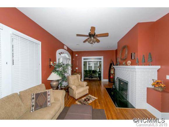 1406 Greenville Highway - Photo 3