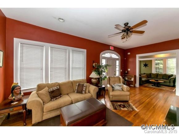 1406 Greenville Highway - Photo 4