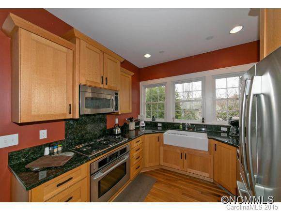 1406 Greenville Highway - Photo 9