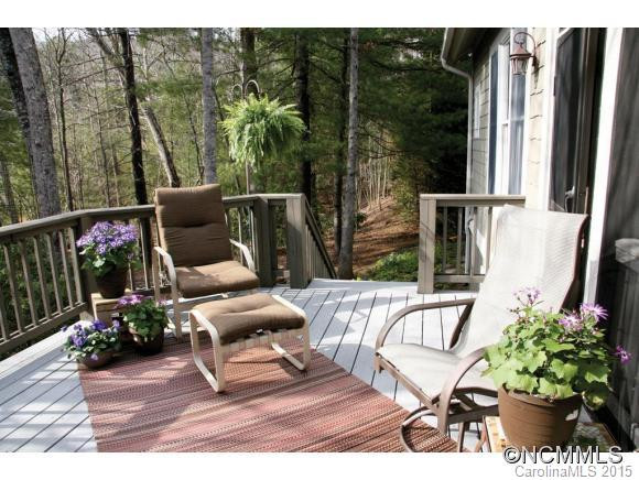 77 Meadow View Road - Photo 24