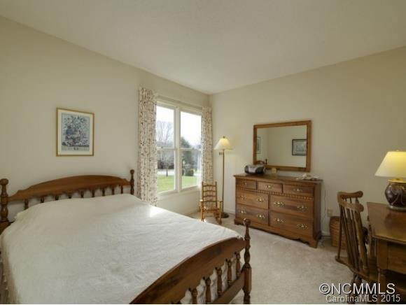 4 ARROW PLACE - Photo 13
