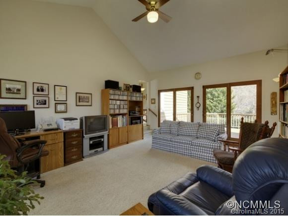 4 ARROW PLACE - Photo 5