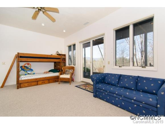 359 Grace Way - Photo 16