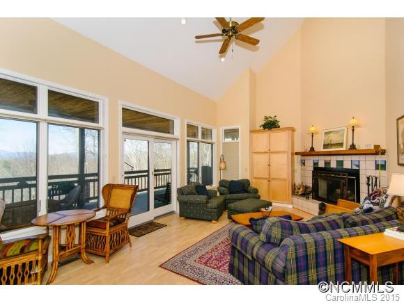 359 Grace Way - Photo 4