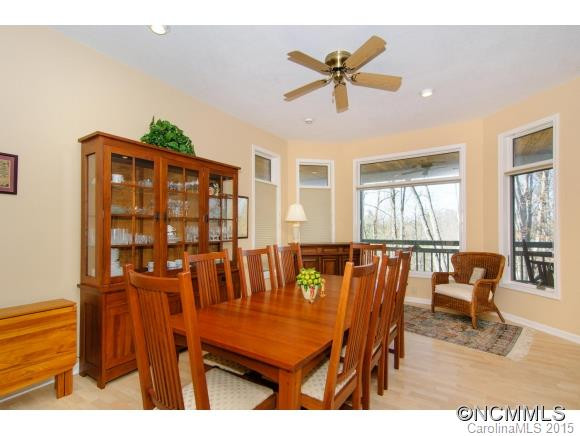 359 Grace Way - Photo 6