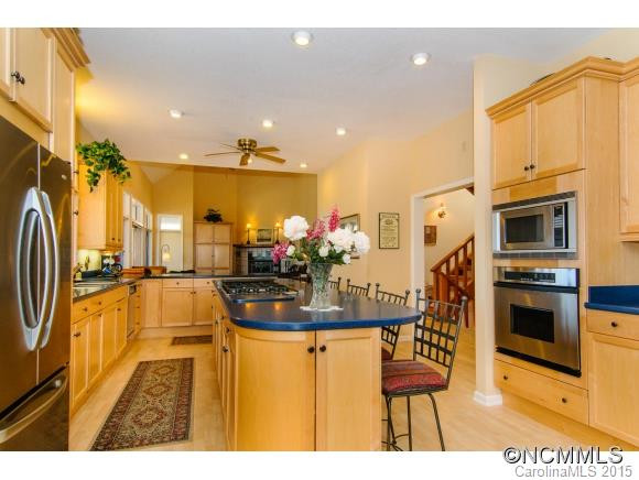 359 Grace Way - Photo 8