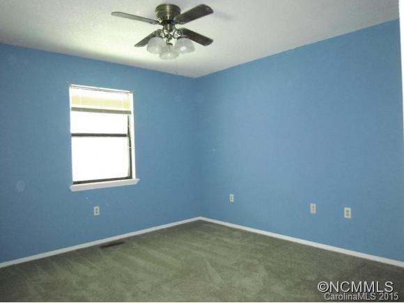3325 Crooked Creek Road - Photo 12