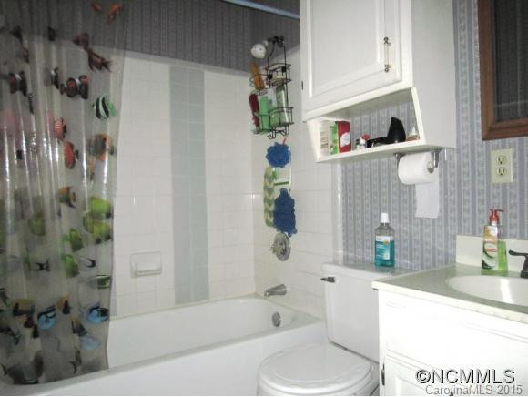 3325 Crooked Creek Road - Photo 13