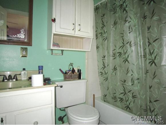 3325 Crooked Creek Road - Photo 10