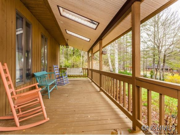 213 Deerpath Lane - Photo 4