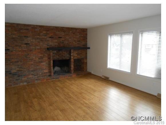37 Shepard Square #105 - Photo 2