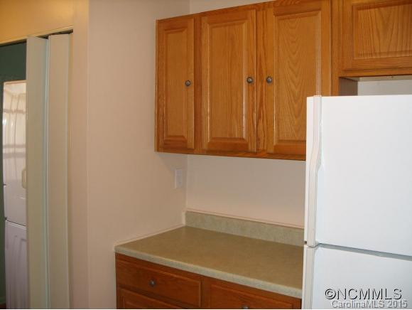 37 Shepard Square #105 - Photo 4