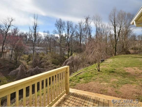 76 WAYNESVILLE AVE - Photo 12