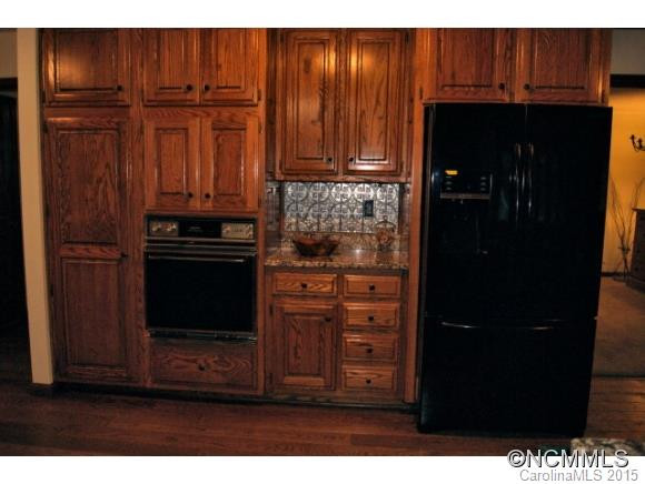 684 Jacks Creek Road - Photo 13