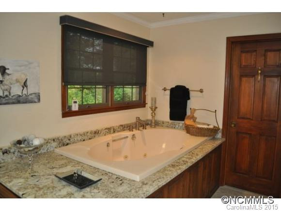 684 Jacks Creek Road - Photo 18