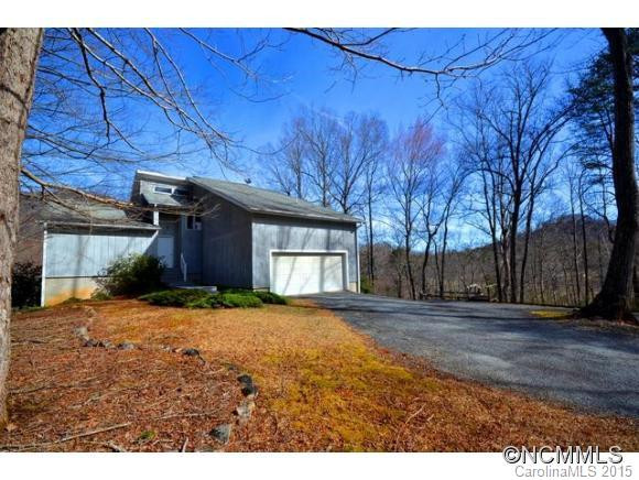 484 Duck Pond Lane