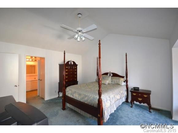484 Duck Pond Lane - Photo 15