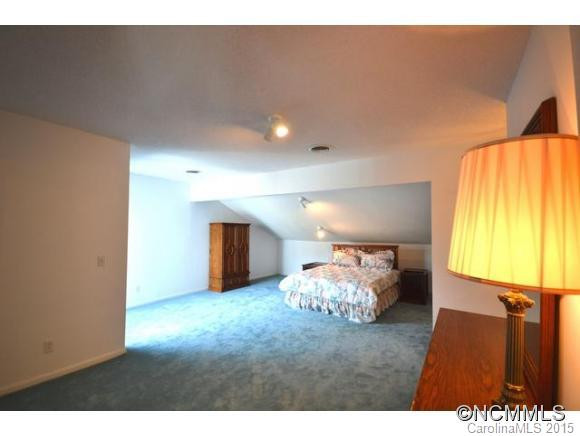 484 Duck Pond Lane - Photo 20