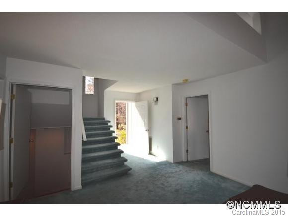 484 Duck Pond Lane - Photo 8