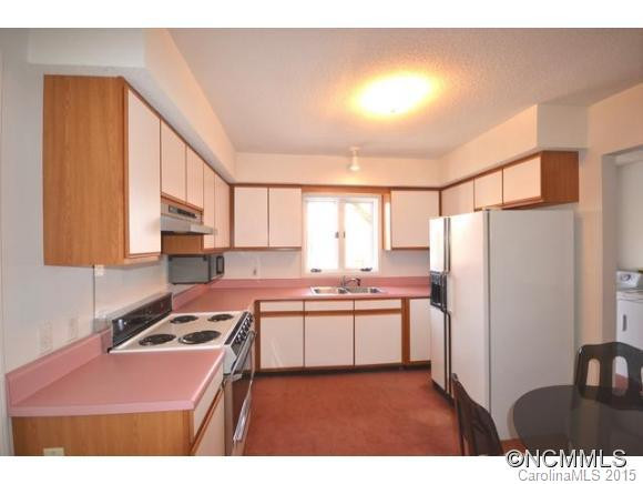 484 Duck Pond Lane - Photo 10