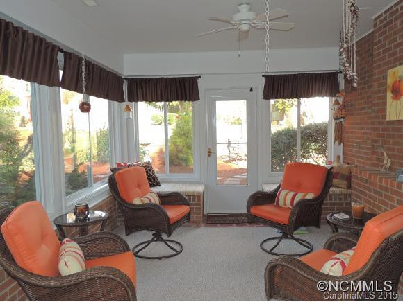 159 ARTHUR LANE - Photo 17