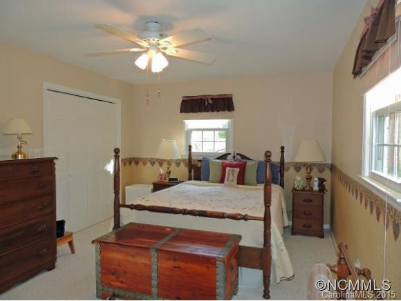 159 ARTHUR LANE - Photo 6