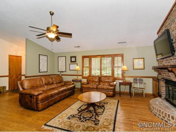 7 Naylor Rd - Photo 3