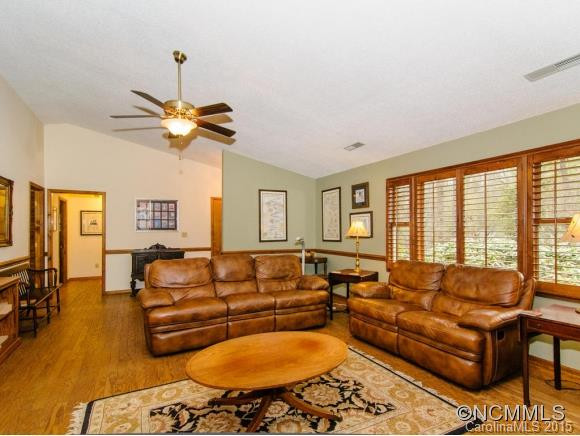 7 Naylor Rd - Photo 4