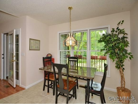 21 FOX VALLEY COURT - Photo 12
