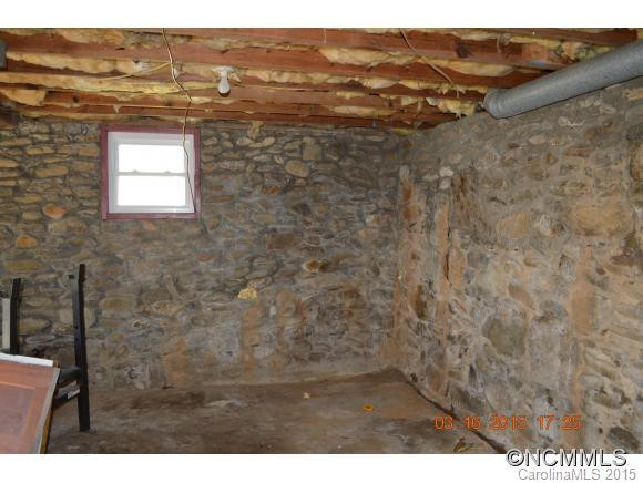 201 Keller St. - Photo 6