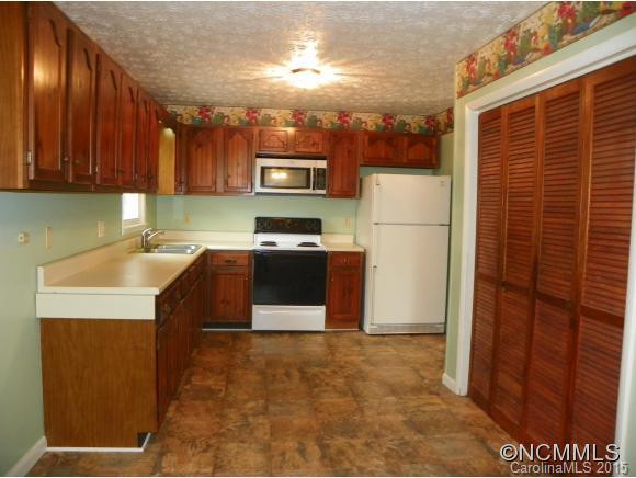 108 Pinecrest Drive - Photo 4