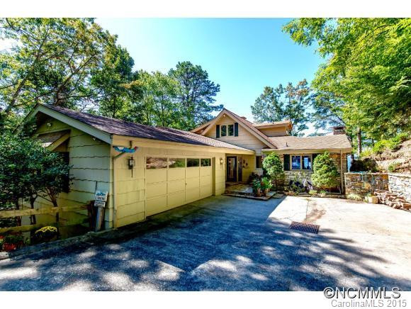 2524 Connestee Trail