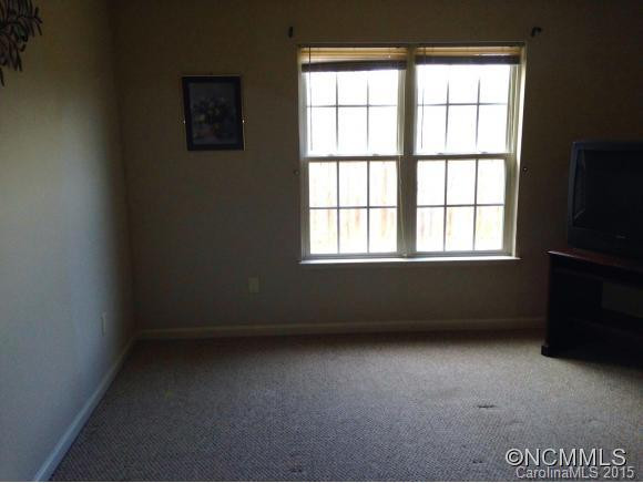 170 Farrington Circle - Photo 6