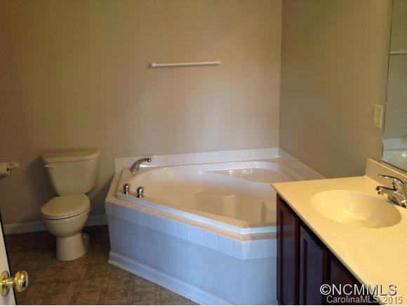 170 Farrington Circle - Photo 8