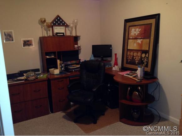 170 Farrington Circle - Photo 10
