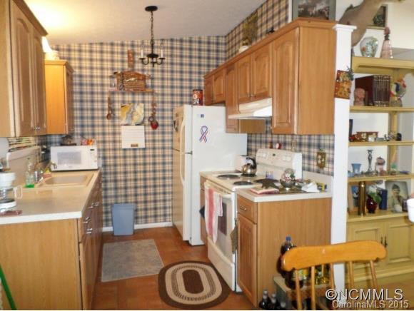 926 Dogwood Drive - Photo 2