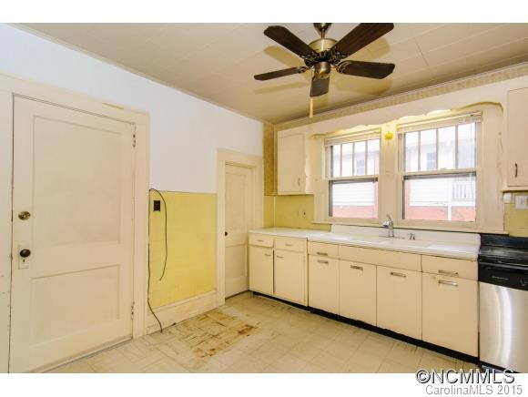 99 Unadilla Avenue - Photo 11