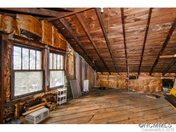 99 Unadilla Avenue - Photo 19