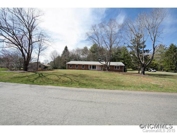 16 Ballantree Drive