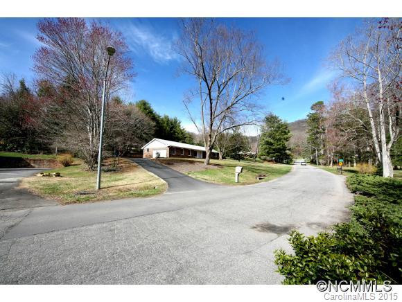 16 Ballantree Drive - Photo 2