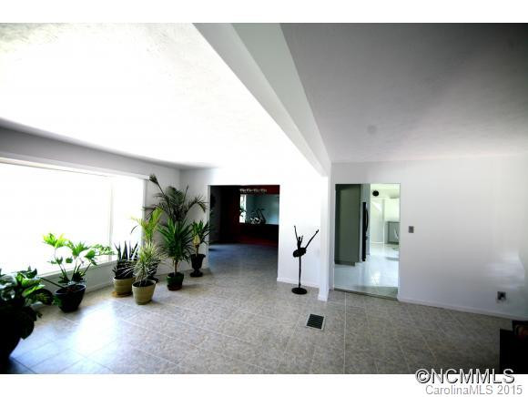 16 Ballantree Drive - Photo 5
