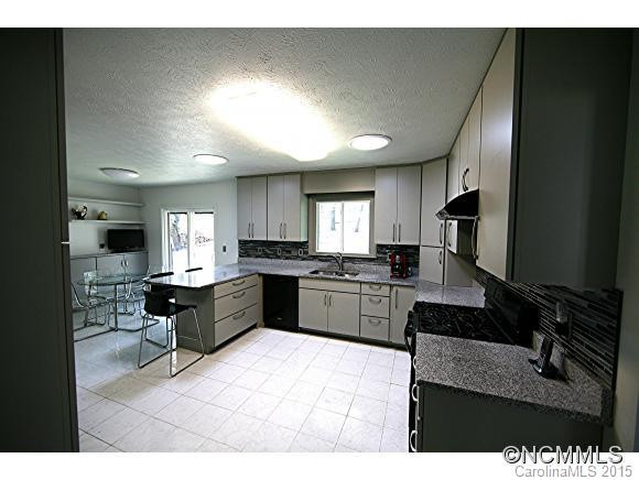 16 Ballantree Drive - Photo 8