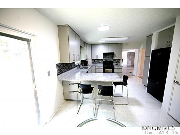 16 Ballantree Drive - Photo 9