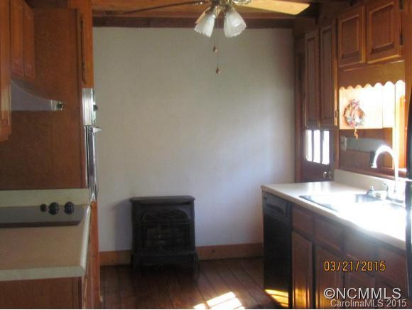 61 Weston Drive - Photo 14