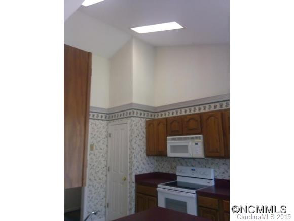 1009 Saddlebrook Drive - Photo 15